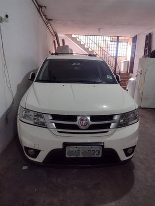 FIAT FREEMONT 2.4 PRECISION 16V GASOLINA 4P AUTOMÁTICO FIAT FREEMONT 2.4 PRECISION 16V GASOLINA 4P AUTOMÁTICO